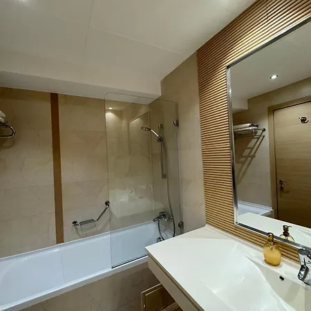 La Mika -your Otel 3*
