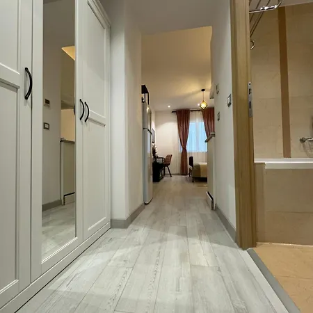 Hotel La Mika -your Bucareste