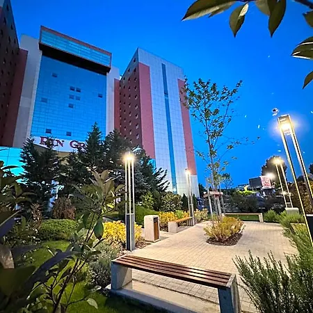 La Mika -your 3* Bucharest