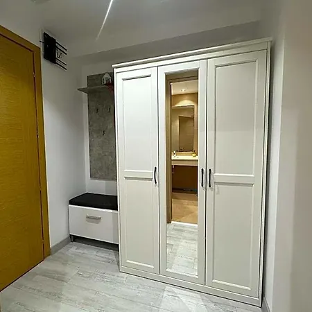 La Mika -your 3* Bucharest