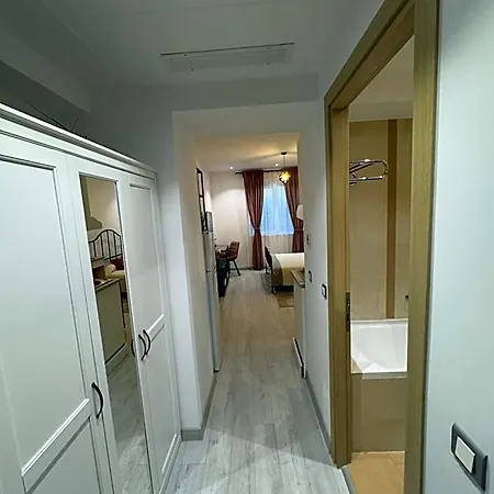 Hotel La Mika -your 3*