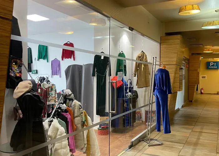 La Mika -your 3* Bukarest