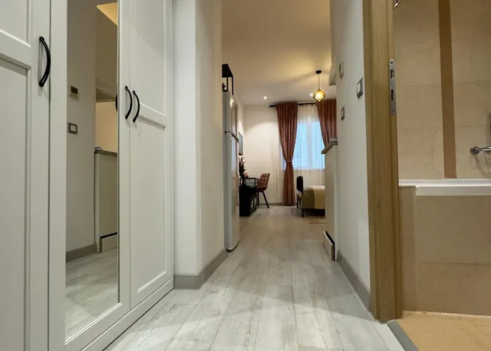 Hotel La Mika -your Bucarest