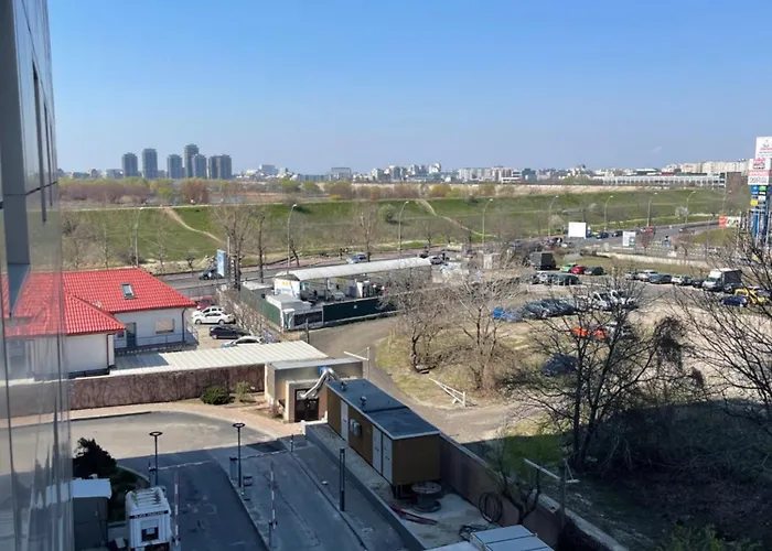 Готель La Mika -your